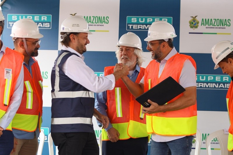 PRIMEIRA USINA DE GÁS EM OPERAÇÕES PORTUÁRIAS