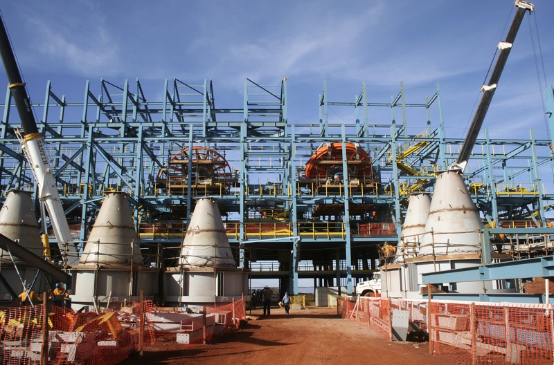 PRINCIPAIS PROJETOS MINERAIS EM DESENVOLVIMENTO NO PAÍS