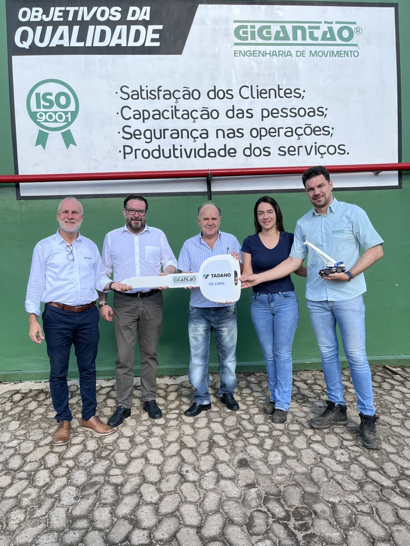 UM MINI GUINDASTE DIFERENCIADO NA GIGANTÃO