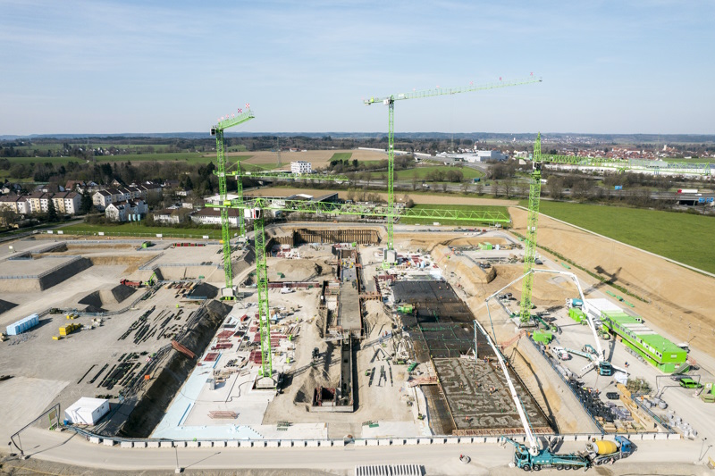 SEIS GUINDASTES ATUAM EM OBRA DE HOSPITAL NA ALEMANHA