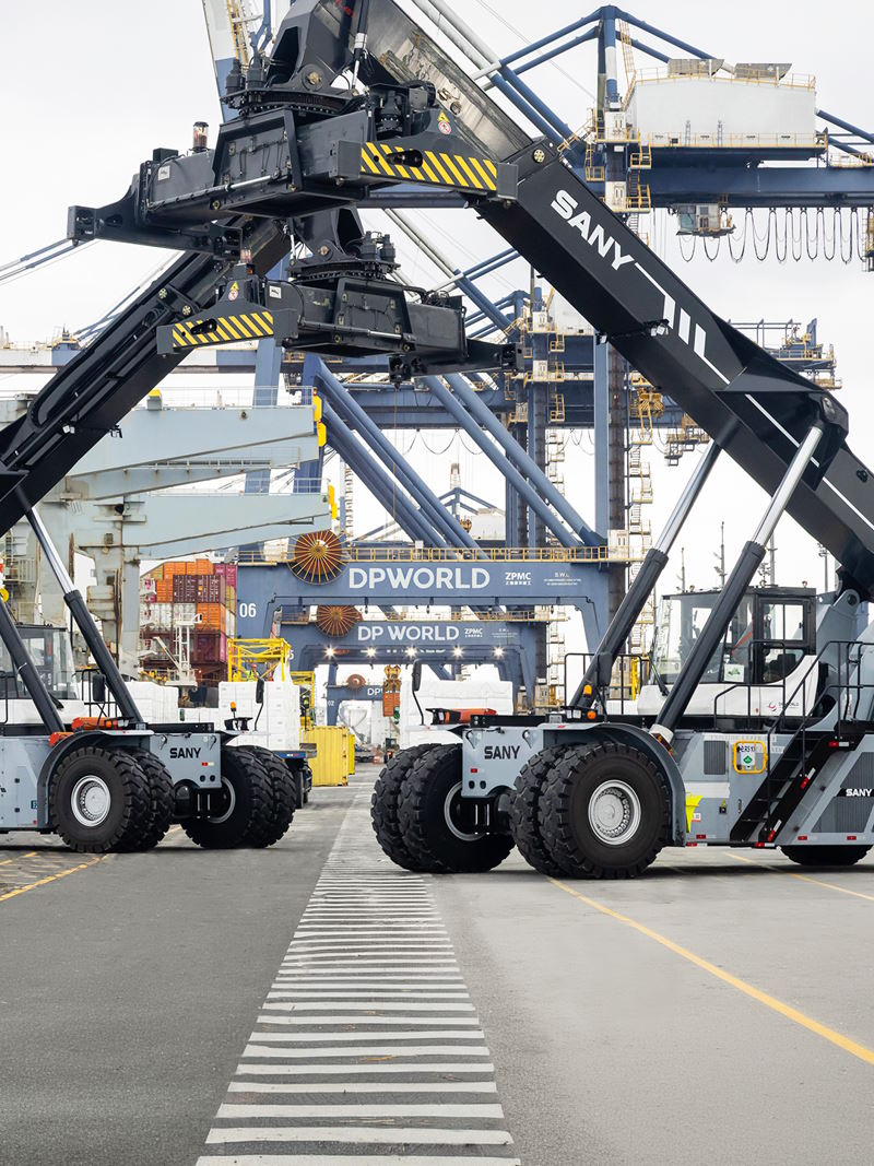 DP WORLD RECEBE NOVOS EQUIPAMENTOS ELÉTRICOS EM SANTOS