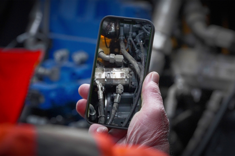 LIEBHERR LANÇA APP COM IA PARA AGILIZAR MANUTENÇÃO